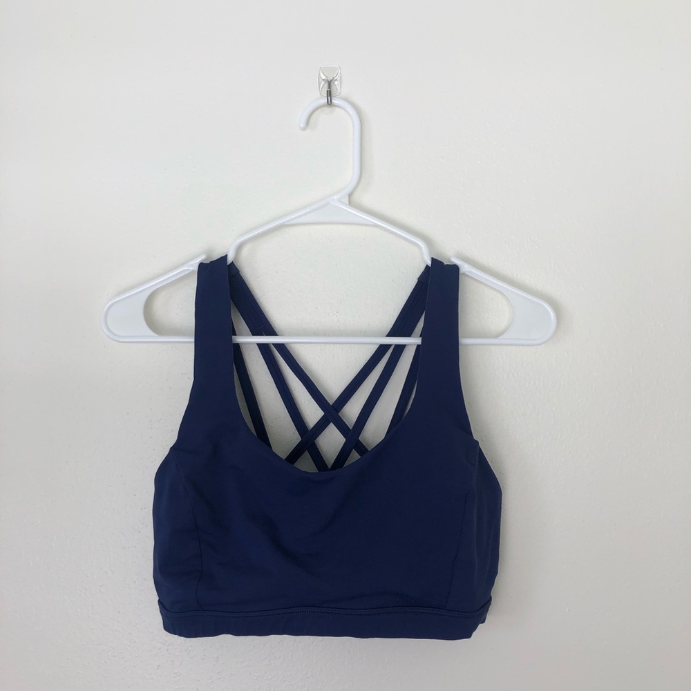 Lululemon Free to be Serene Bra